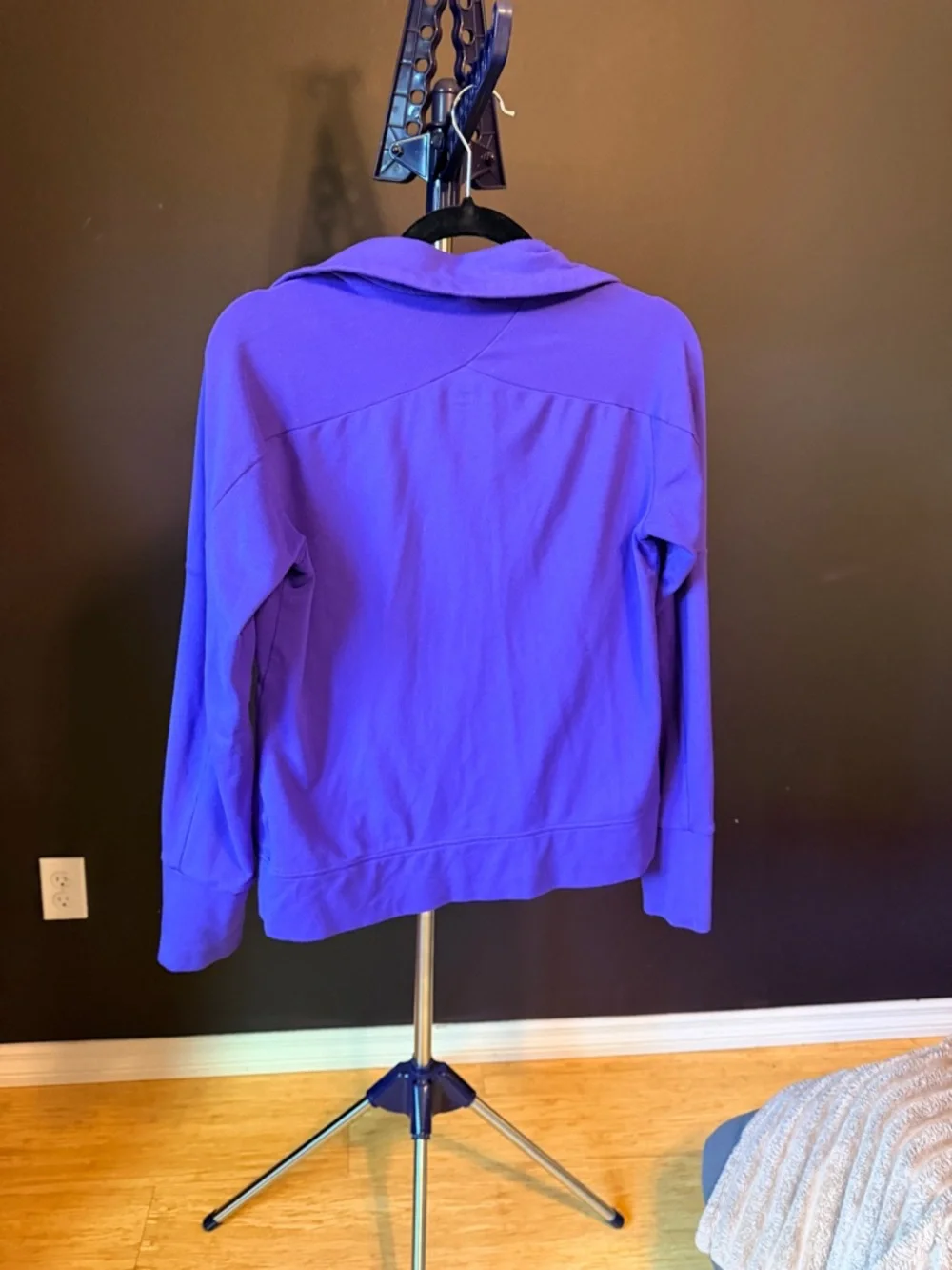 Arc'teryx Women's Purple Zip-Up Jacket - Picture 6 of 6